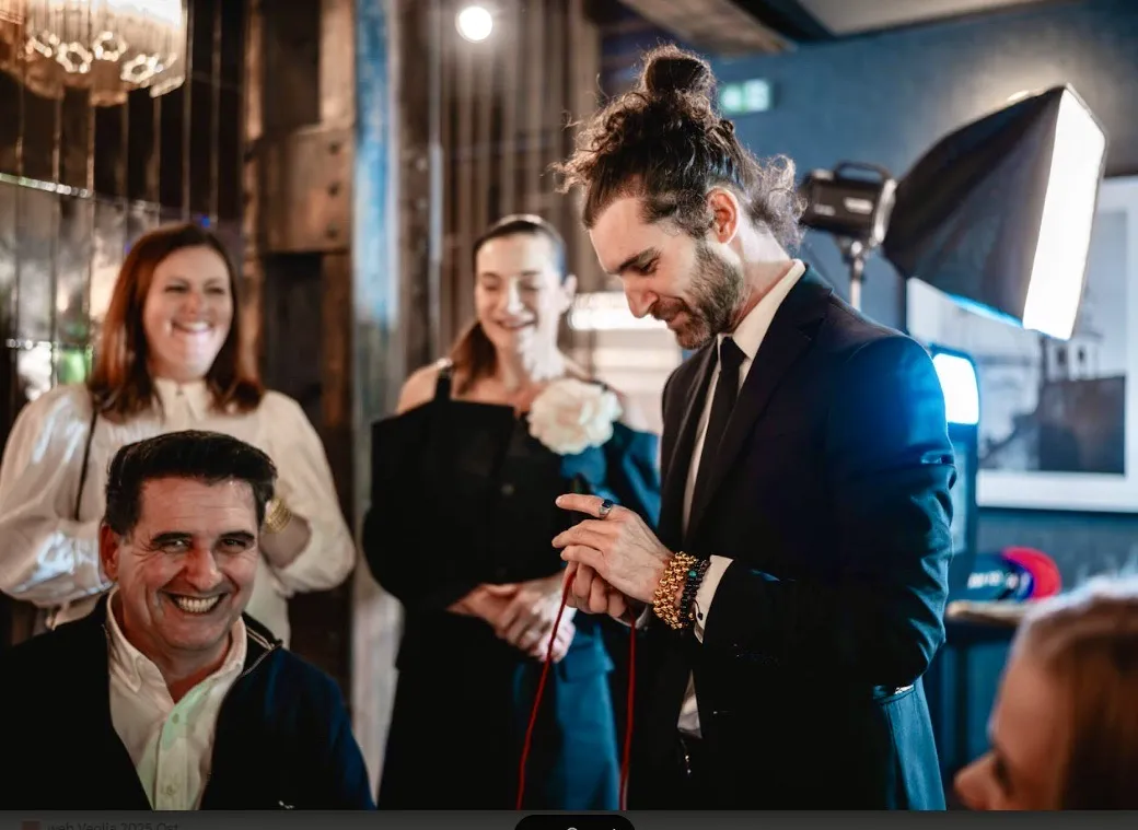 Karetní mikromagie na večírku